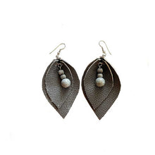 Load image into Gallery viewer, thecrochetbasket.com Leather-earring-gray-double-drop
