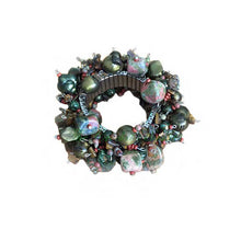 Load image into Gallery viewer, Woman Bracelet Cha Cha Jade - thecrochetbasket.com